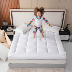 Luxury Quilted Mattress Topper – 10 cm Thick Plush Padding with Elastic Straps (Hypoallergenic Microfibre)