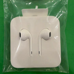 Apple Original USB-C Wired Earphones – Type-C Headphones for iPhone 15, iPad & MacBook